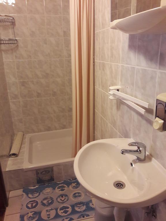 فندق House Anamarija سيليست دريزنيكو المظهر الخارجي الصورة